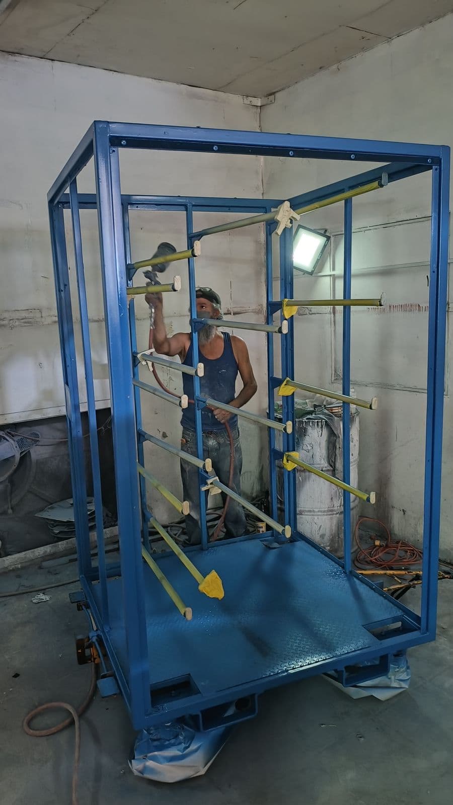 Fabricación de dolies y racks 2